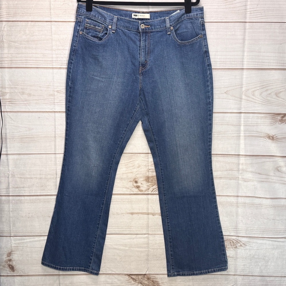 Levis 515 Bootcut Jeans Womens 16 Medium Wash Blue Denim Mid Rise Flare Leg
